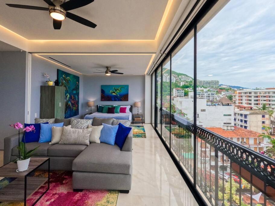 Luxury Oceanview Modern Condo Puerto Vallarta Buitenkant foto
