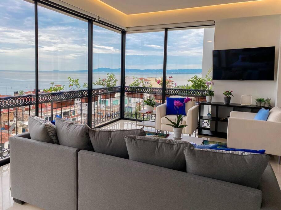 Luxury Oceanview Modern Condo Puerto Vallarta Buitenkant foto