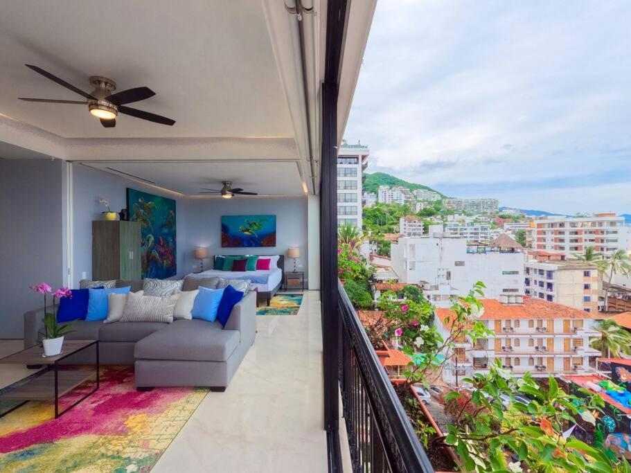 Luxury Oceanview Modern Condo Puerto Vallarta Buitenkant foto