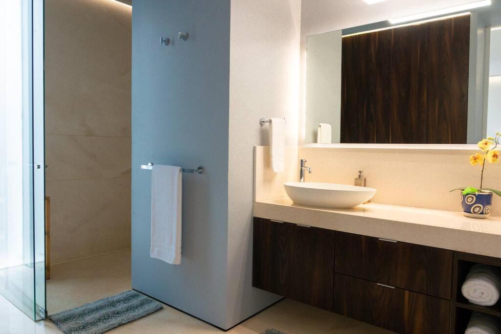 Luxury Oceanview Modern Condo Puerto Vallarta Buitenkant foto